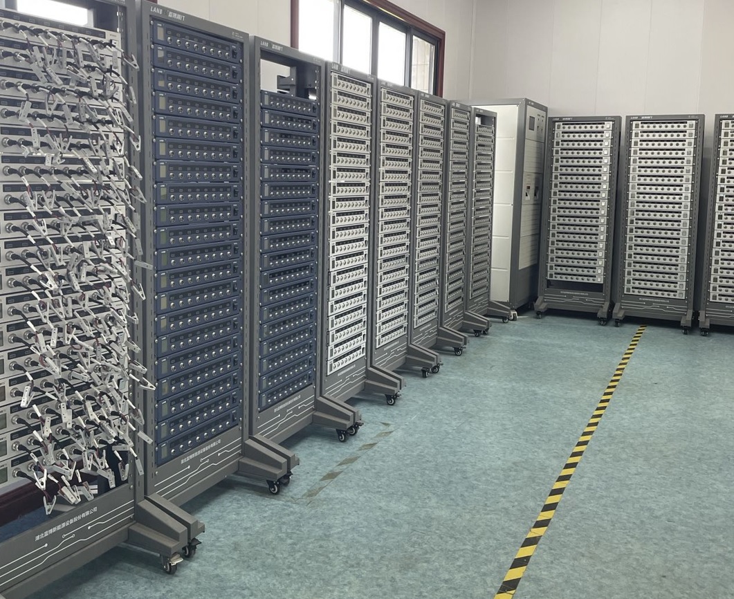 現(xiàn)場(chǎng)圖三.jpg 現(xiàn)場(chǎng)圖三.jpg